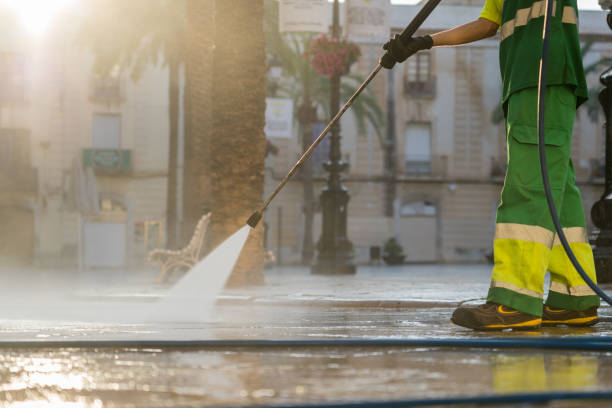 Best Commercial Pressure Washing  in Greenfield, MO